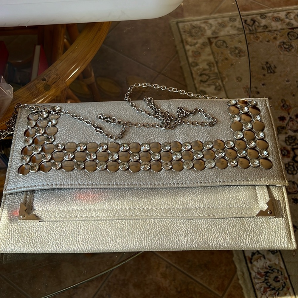 D’Orcia Silver bling clutch/crossbody NWT